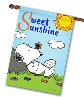Buy: PEANUTS® Sweet Sunshine Snoopy – House Flag Flagology.com