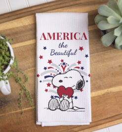 Buy: PEANUTS® America the Beautiful Snoopy – House Flag Flagology.com