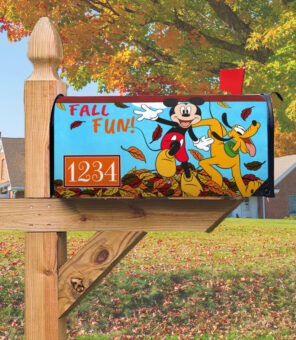 Fall Fun Mickey and Pluto   Mailbox Cover